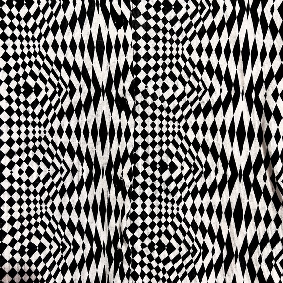 NWT Zara Black & Off-White Whimsical Geometric Y2K Inspired Collared Button-Down - Picture 8 of 15